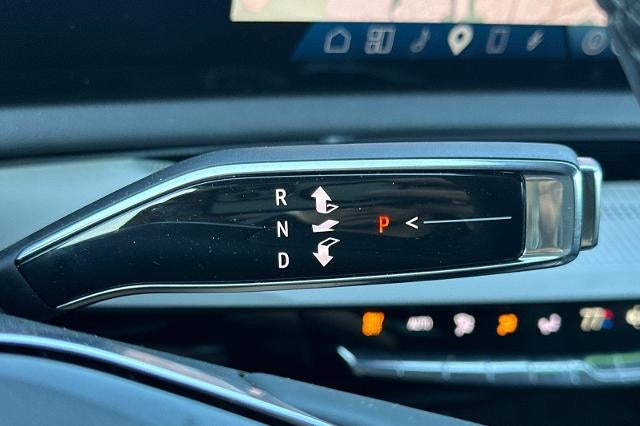 2026 Cadillac OPTIQ Premium Luxury
