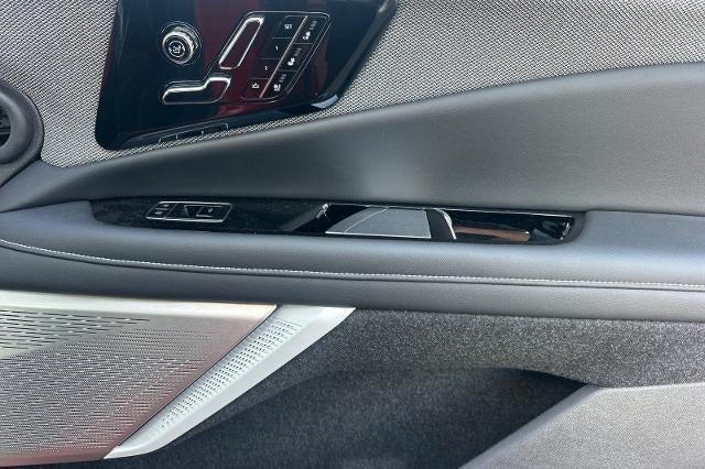 2025 Cadillac OPTIQ Sport 2