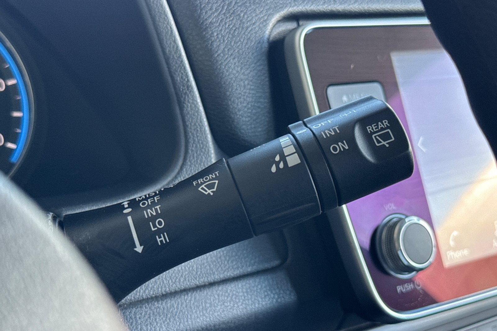 2025 Nissan Leaf S
