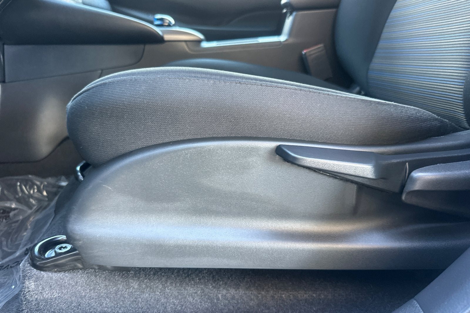 2025 Nissan Leaf S