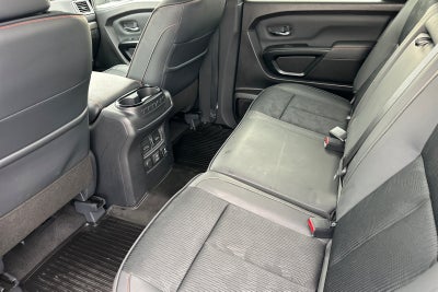 2024 Nissan Titan PRO-4X