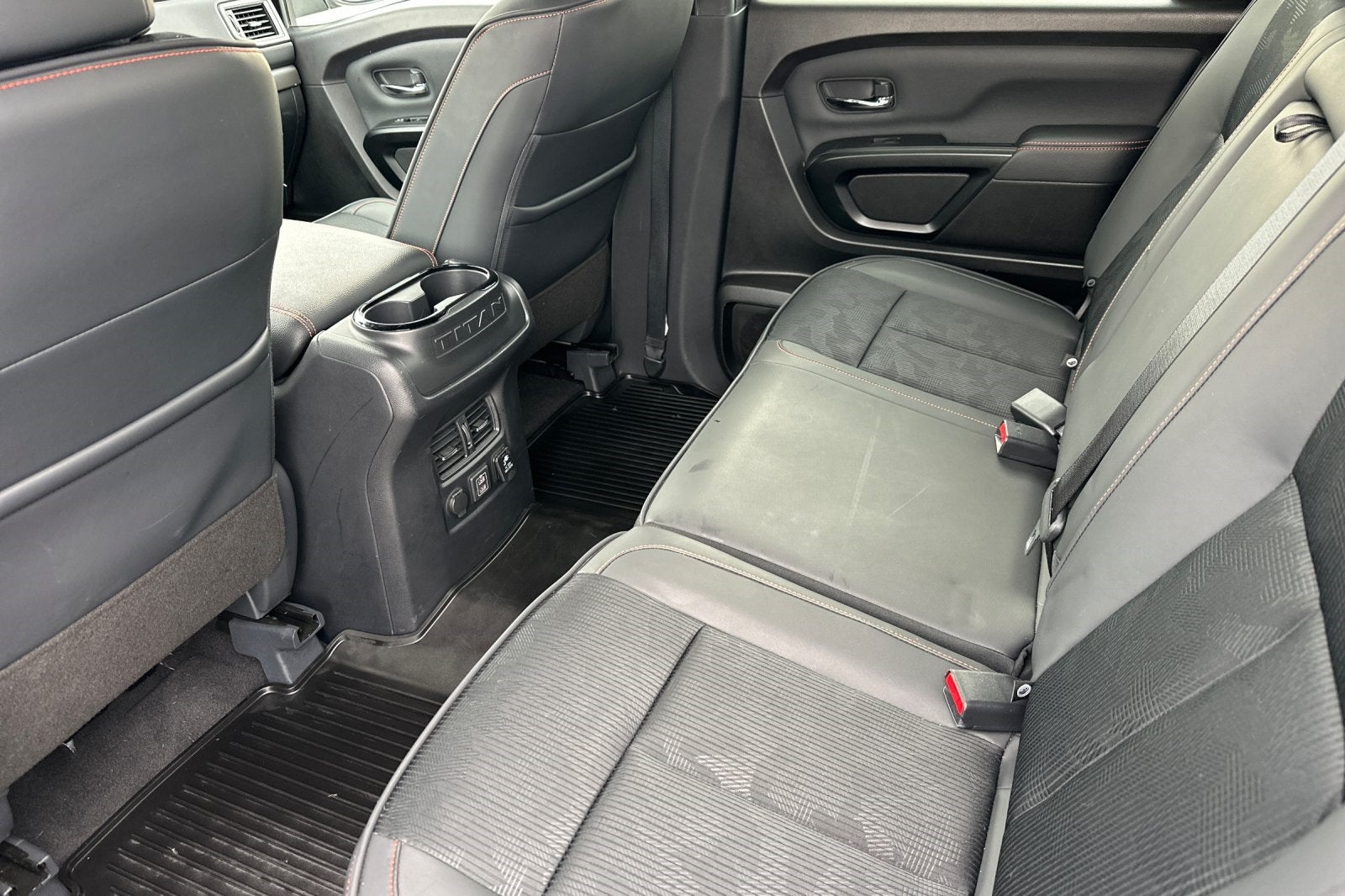 2024 Nissan Titan PRO-4X