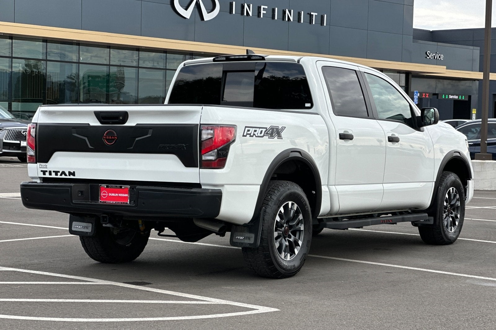 2024 Nissan Titan PRO-4X