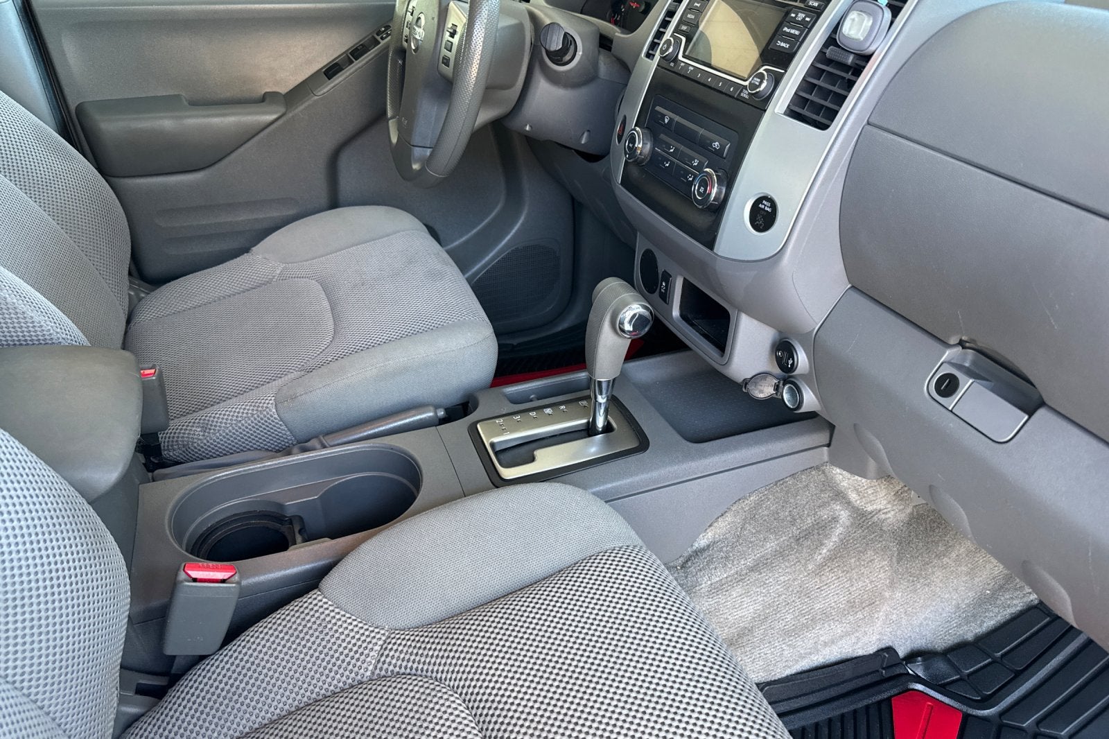 2017 Nissan Frontier SV