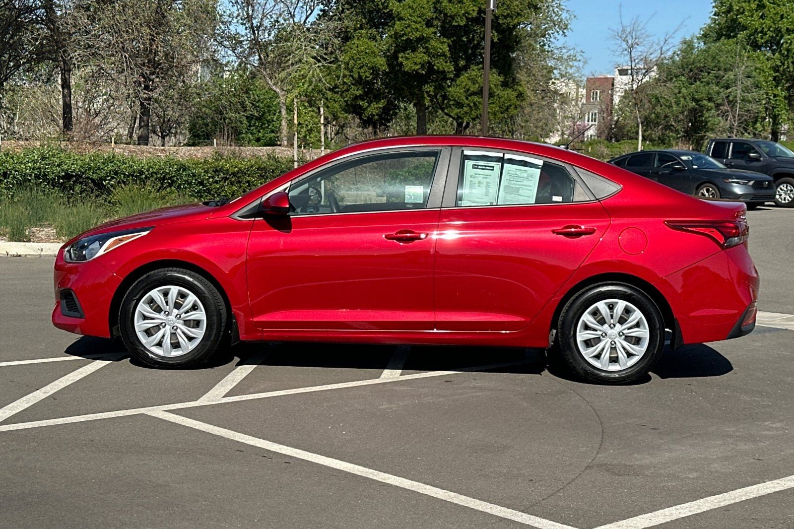 2022 Hyundai Accent SE
