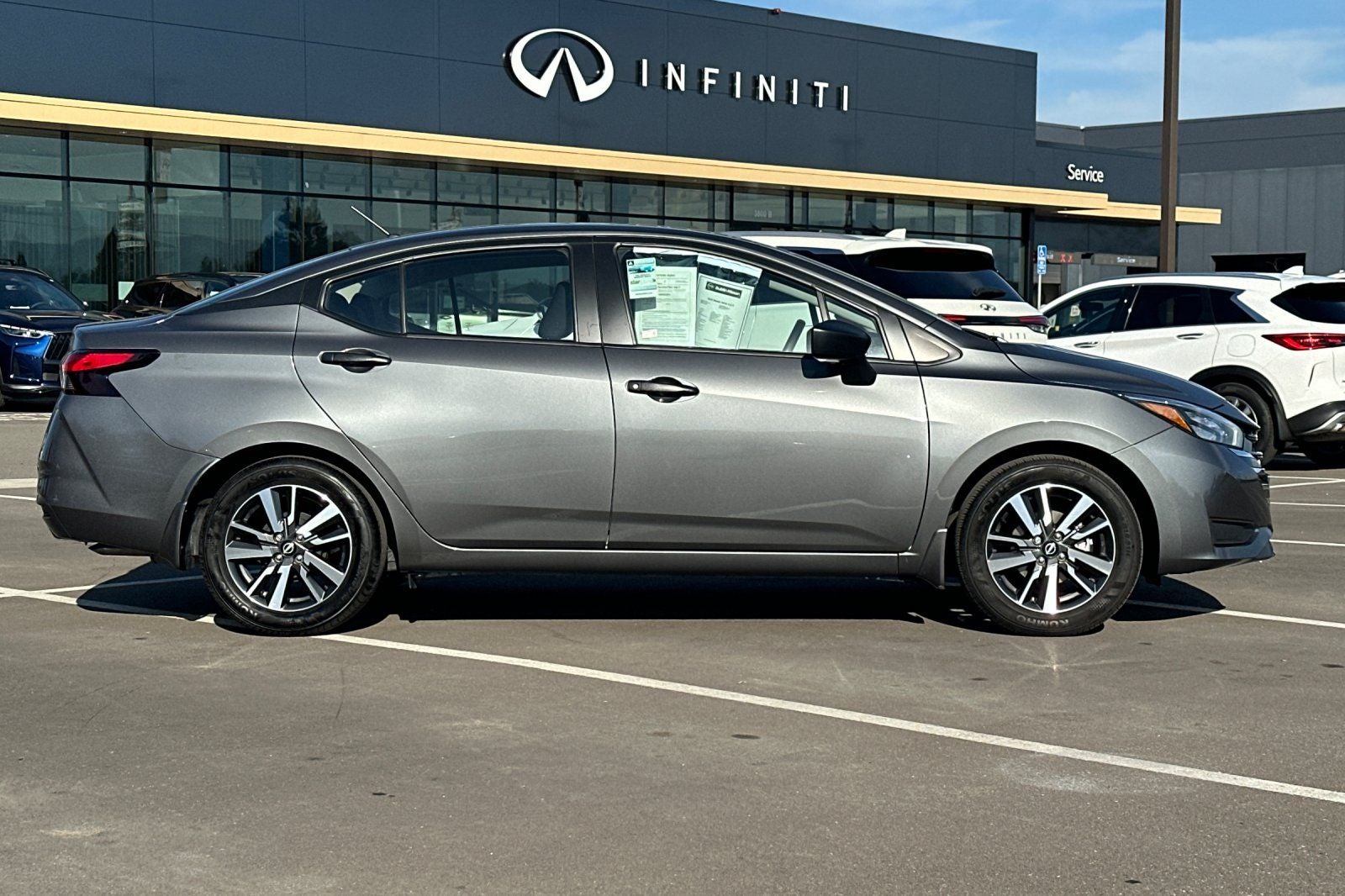 2025 Nissan Versa 1.6 S