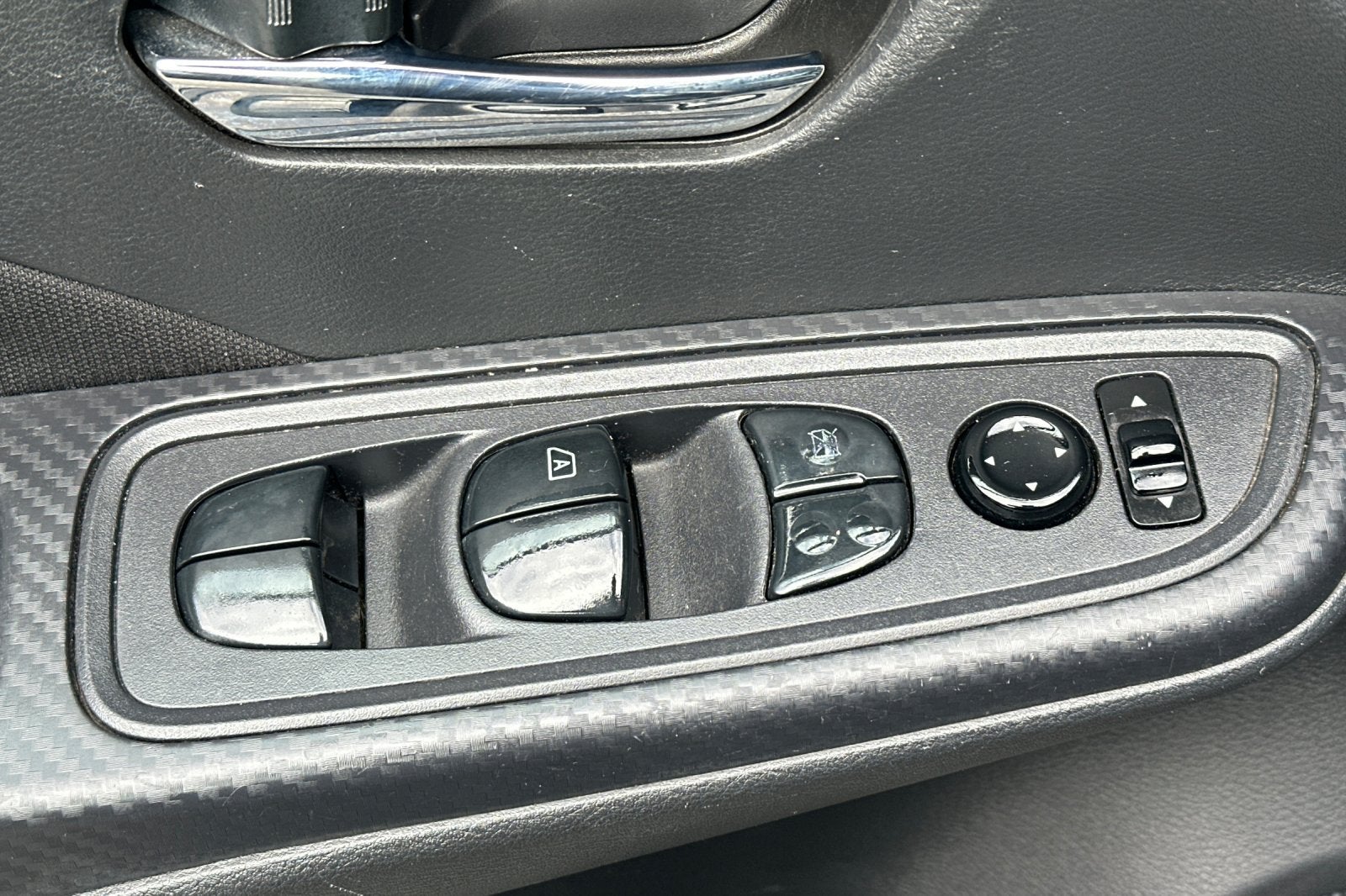 2021 Nissan Versa 1.6 SV
