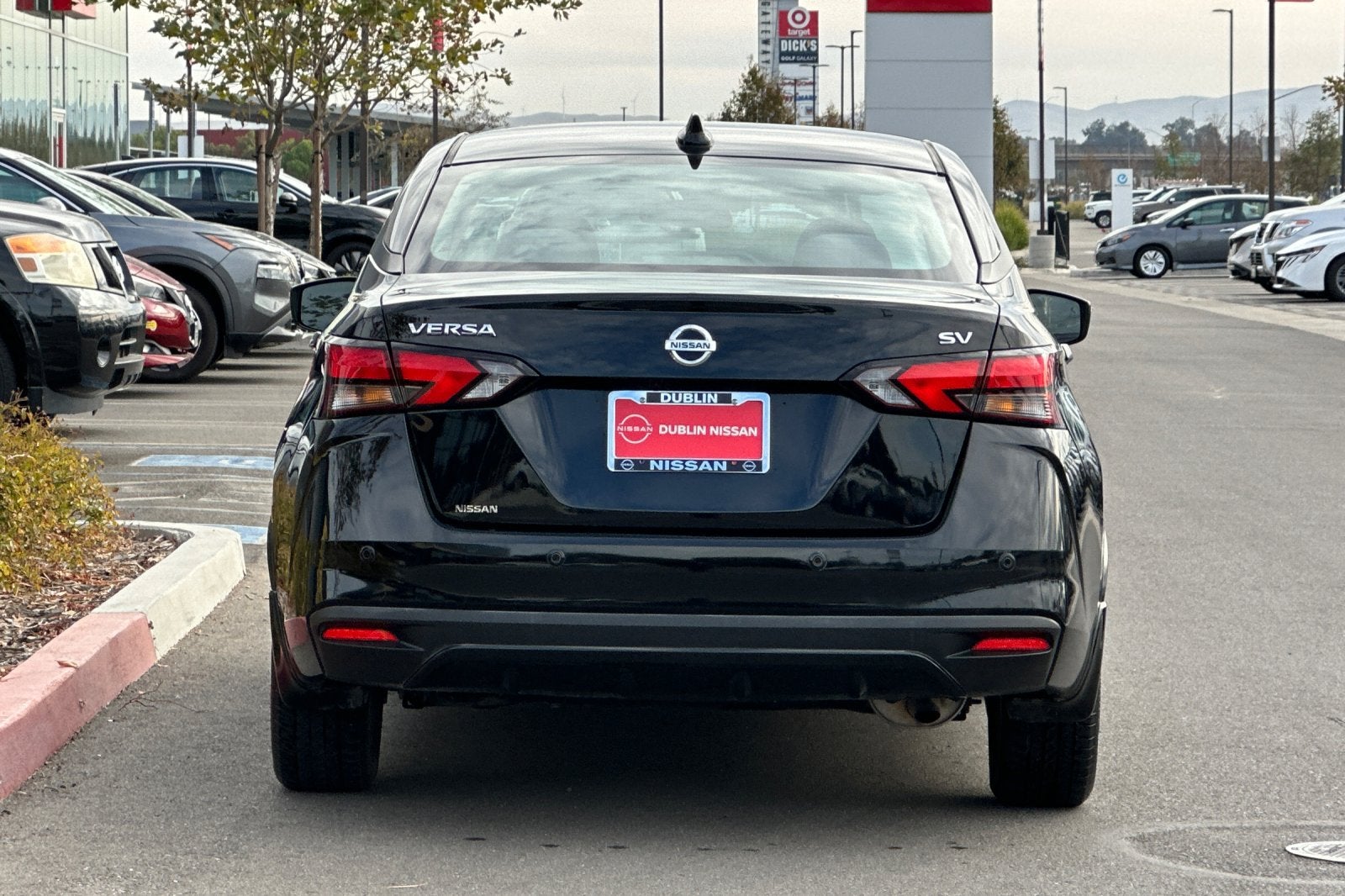 2021 Nissan Versa 1.6 SV