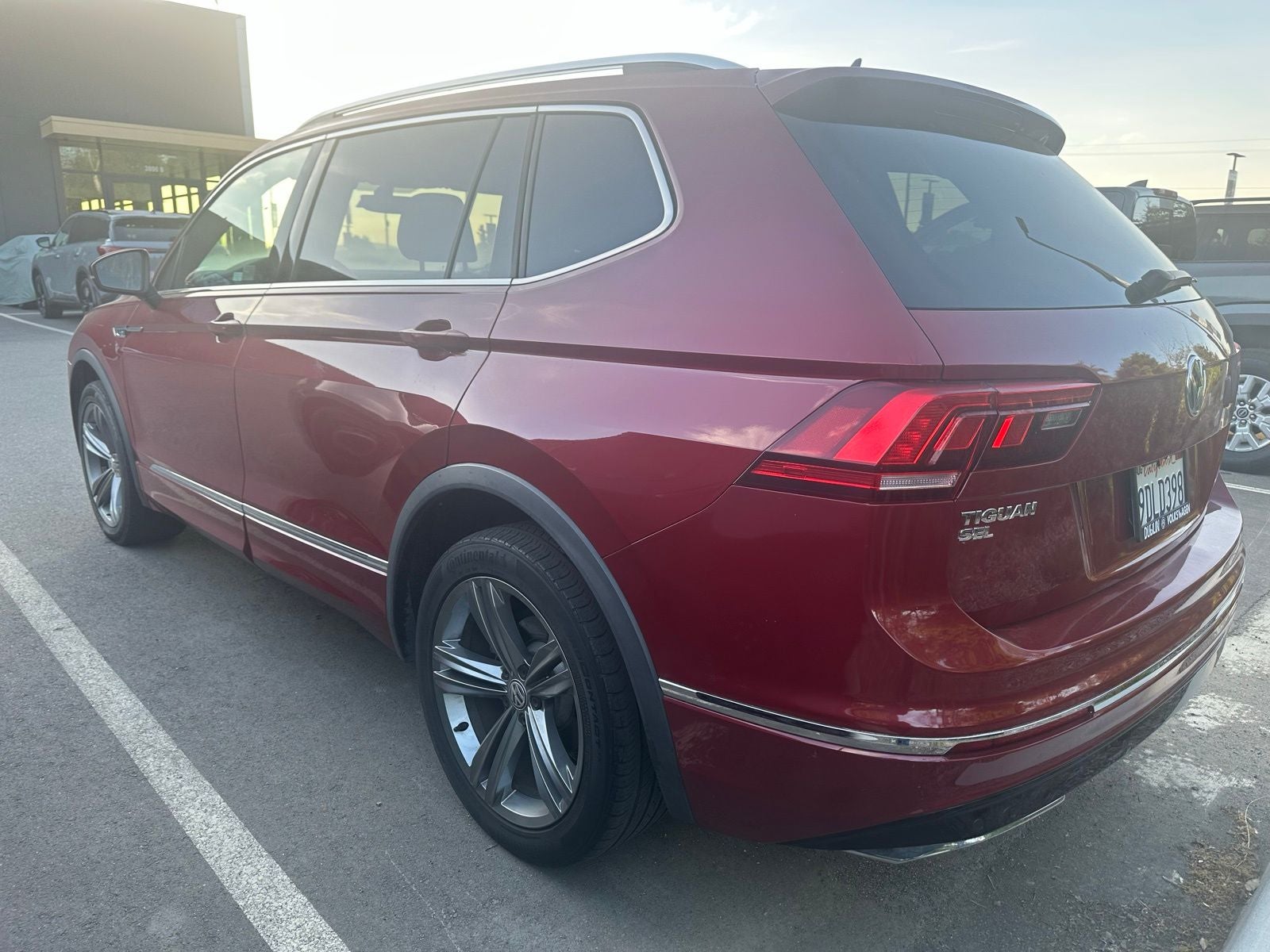 2019 Volkswagen Tiguan 2.0T SEL R-Line