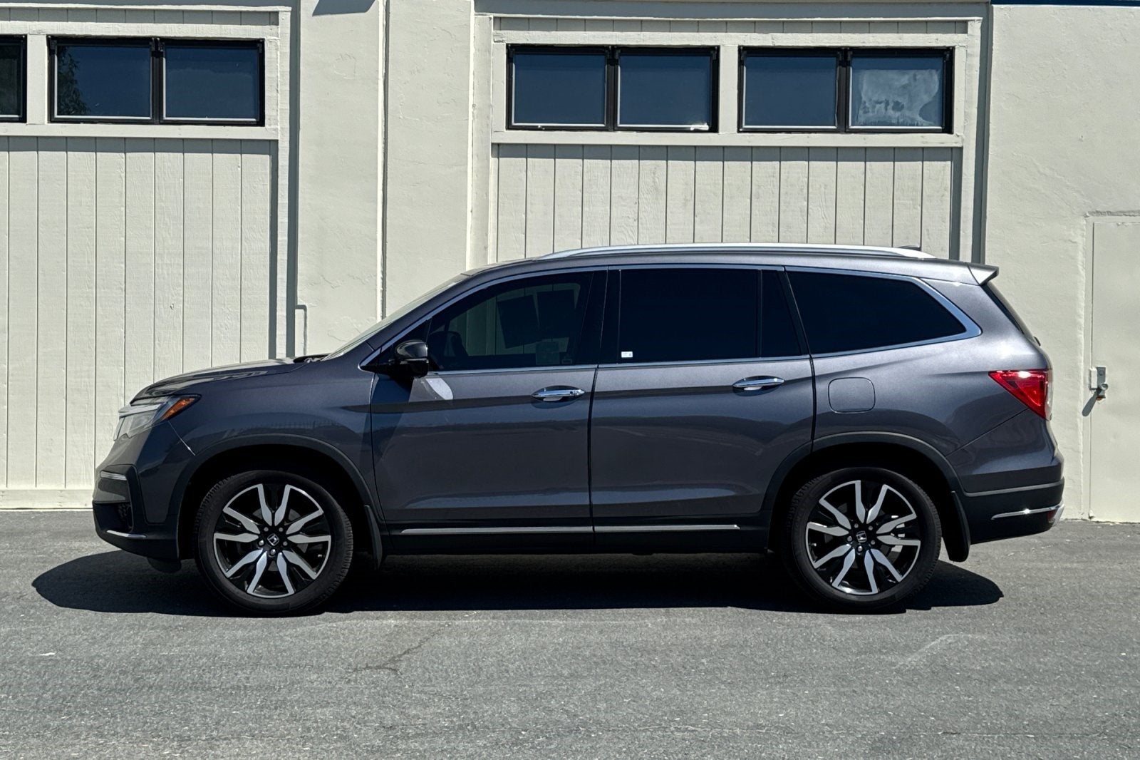 2022 Honda Pilot Touring 8 Passenger