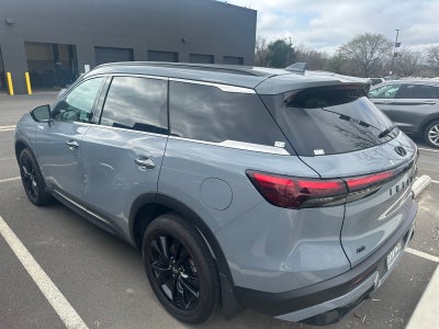 2025 INFINITI QX60 LUXE