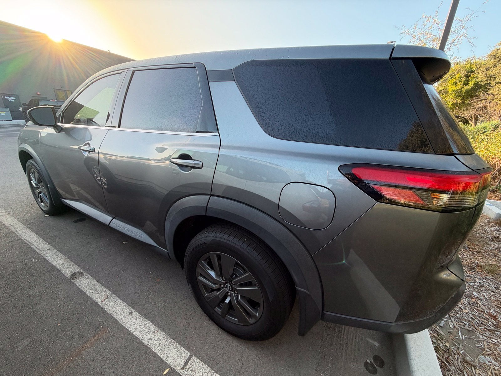 2024 Nissan Pathfinder S