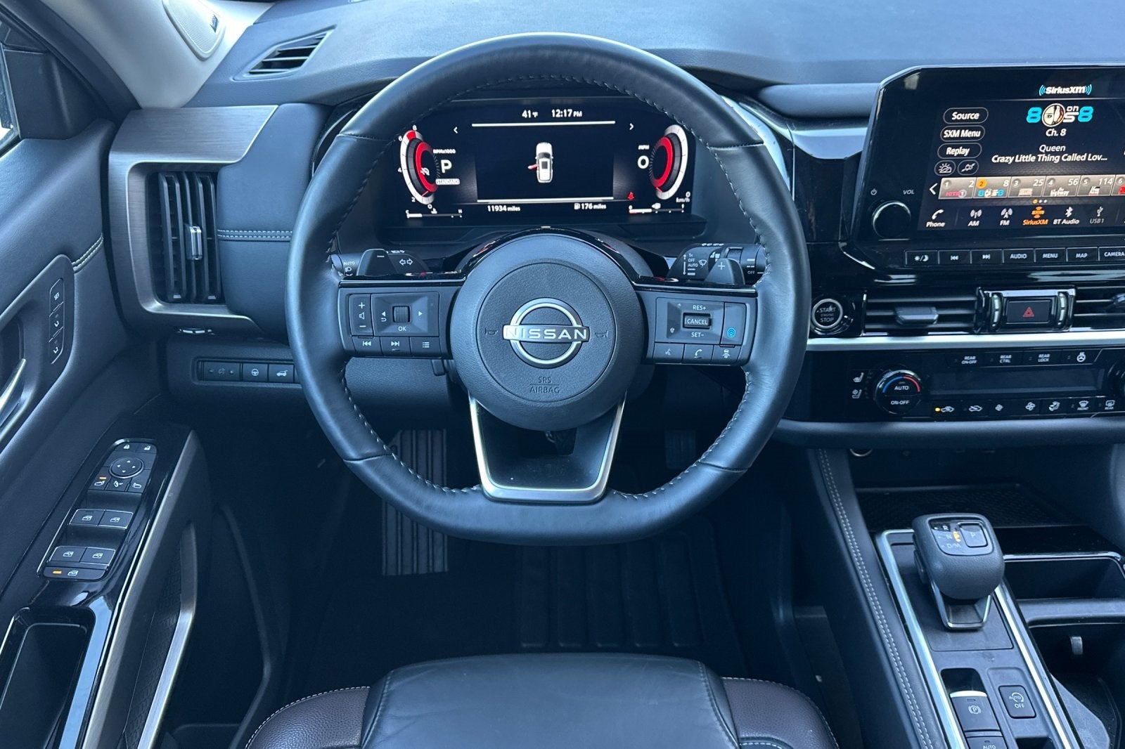 2024 Nissan Pathfinder Platinum