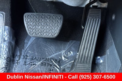 2025 Toyota Sienna XLE 8 Passenger
