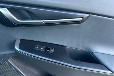 2025 Kia EV6 Light