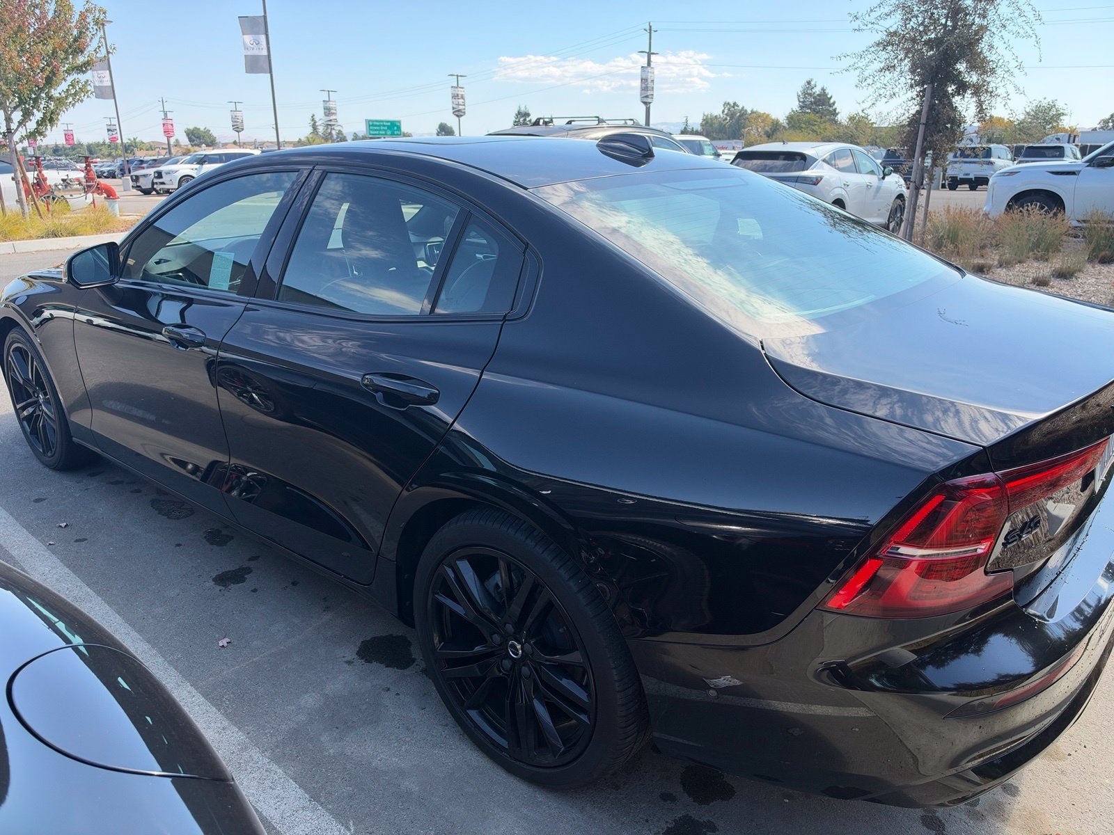 2024 Volvo S60 B5 Plus Black Edition
