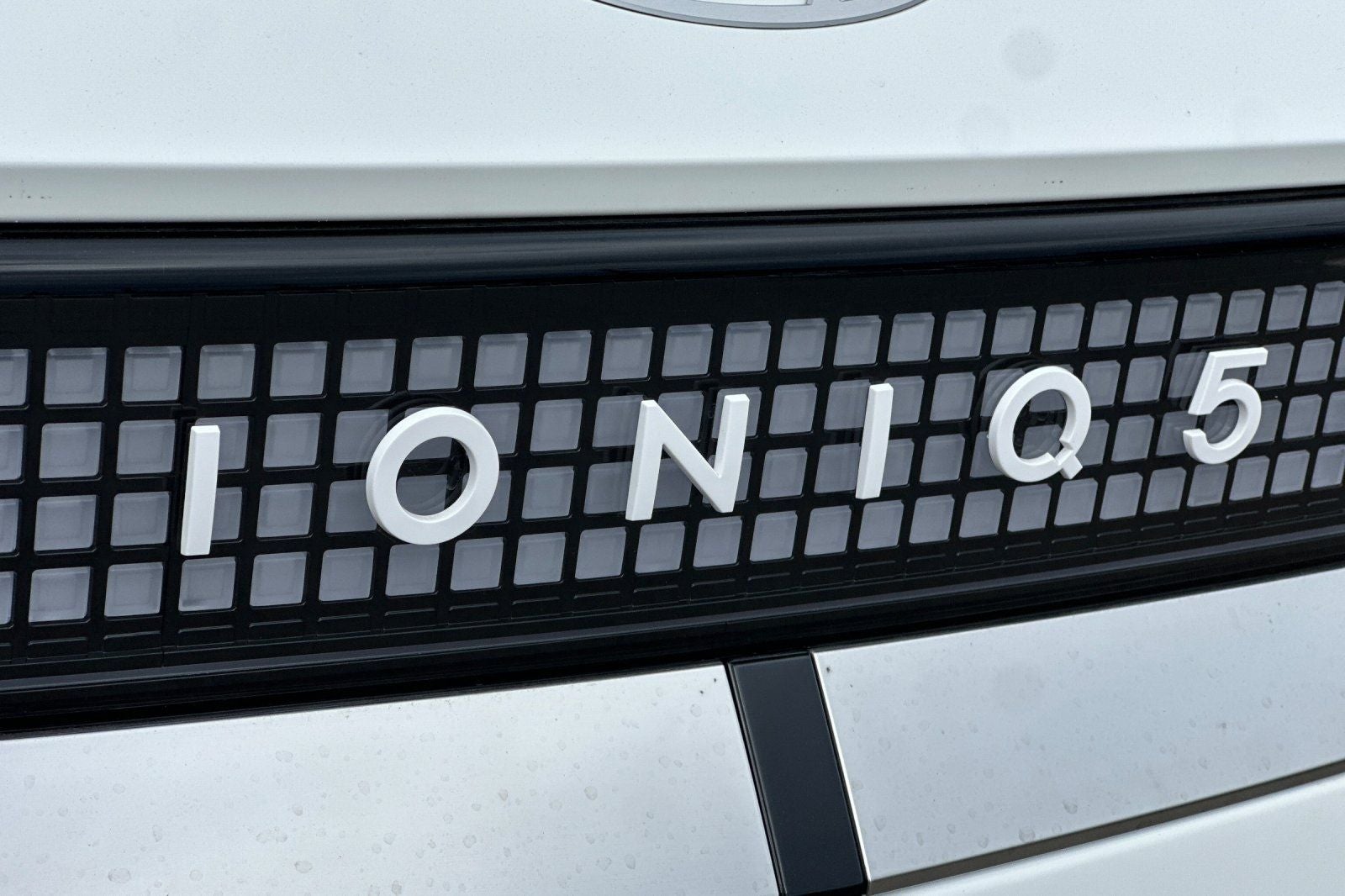 2025 Hyundai IONIQ 5 Limited