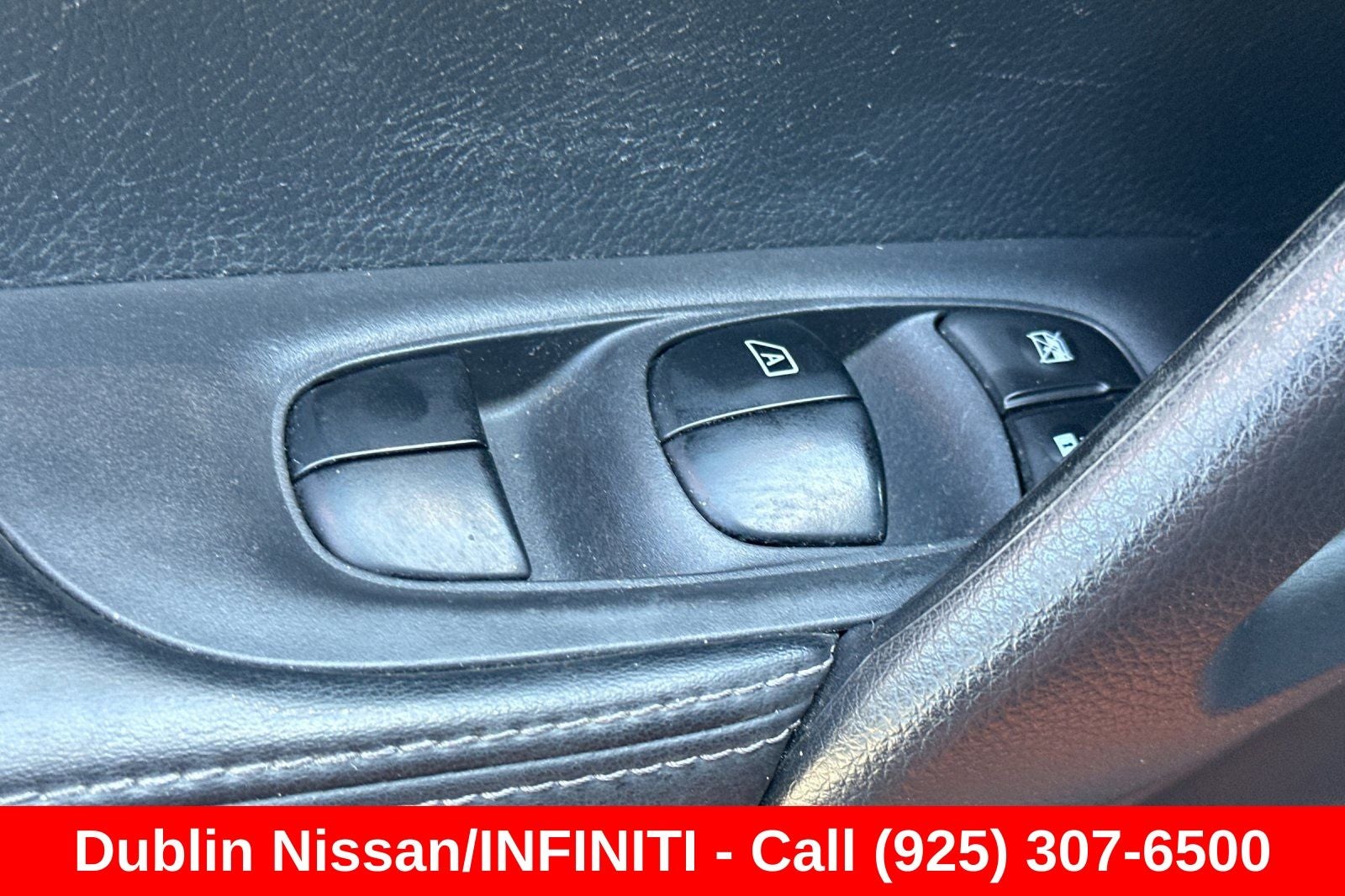 2017 Nissan Rogue Sport SV