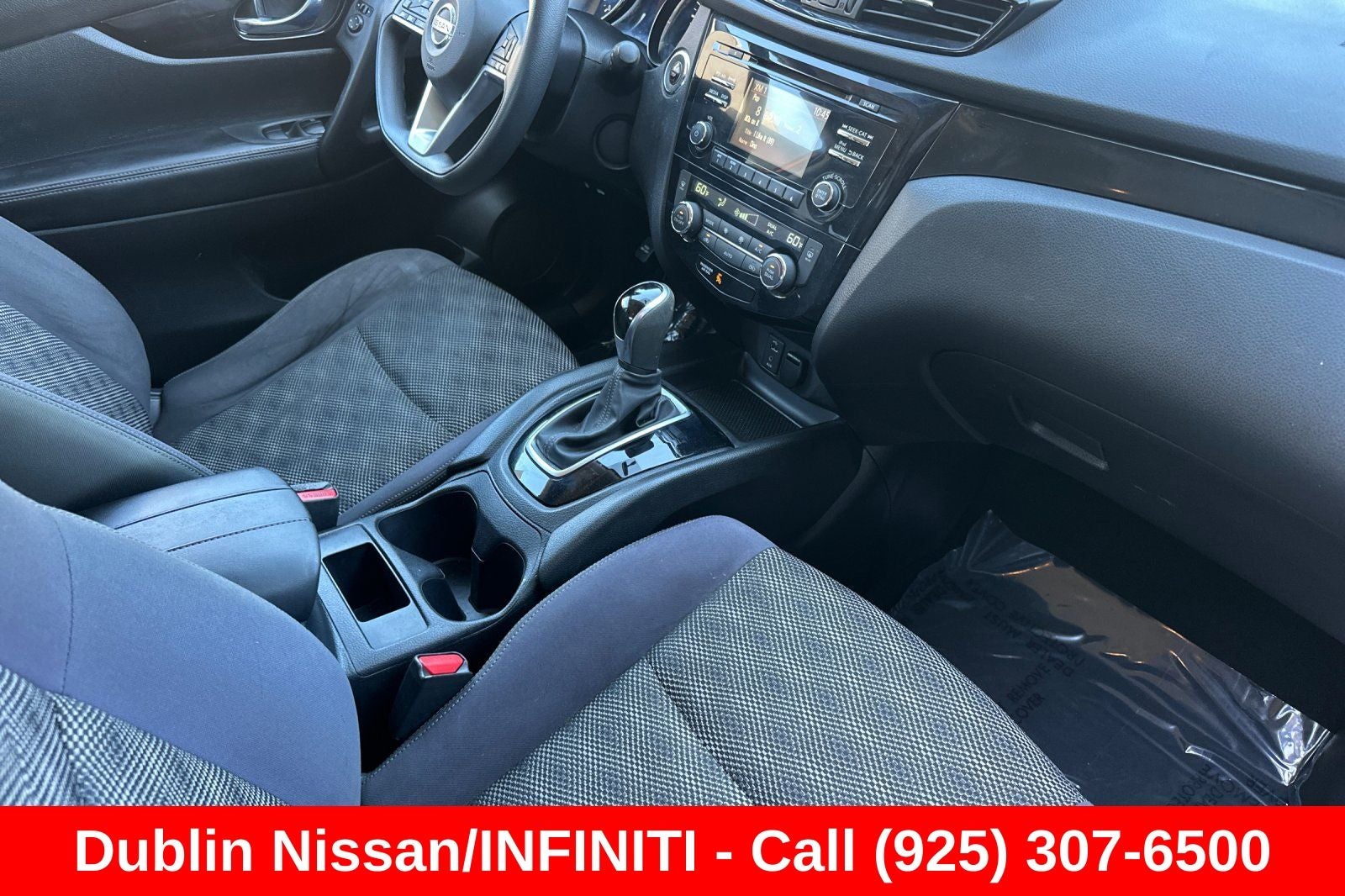 2017 Nissan Rogue Sport SV