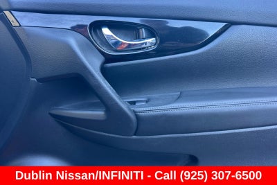 2017 Nissan Rogue Sport SV