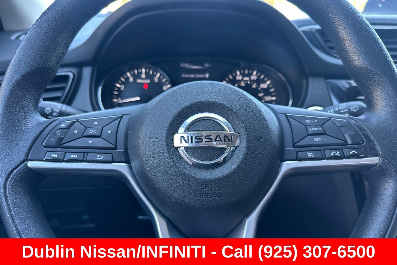 2017 Nissan Rogue Sport SV