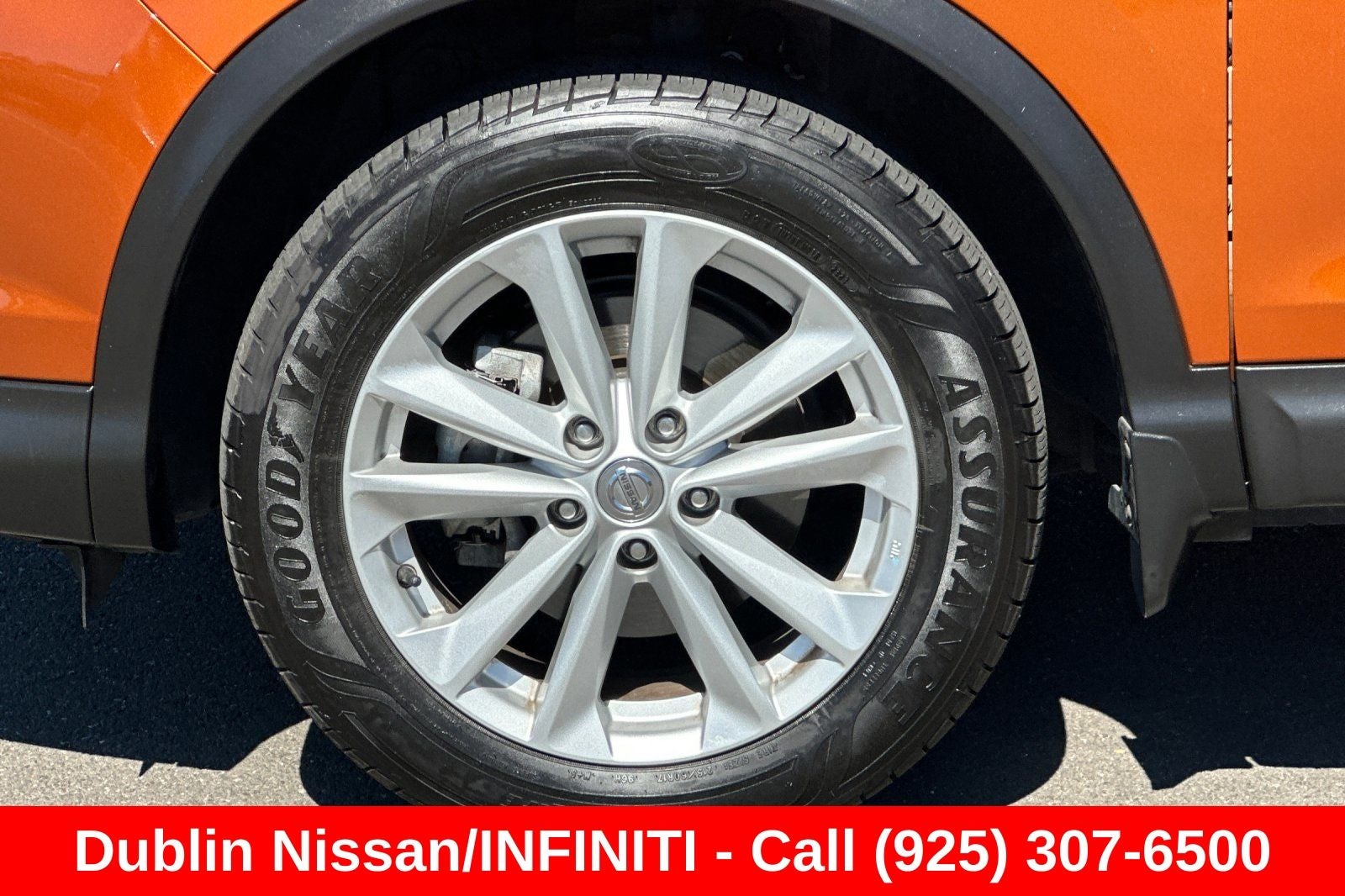 2017 Nissan Rogue Sport SV