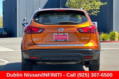 2017 Nissan Rogue Sport SV