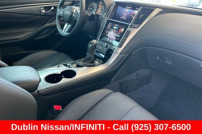 2022 INFINITI Q60 LUXE