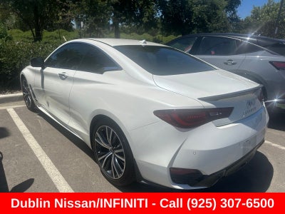 2022 INFINITI Q60 LUXE