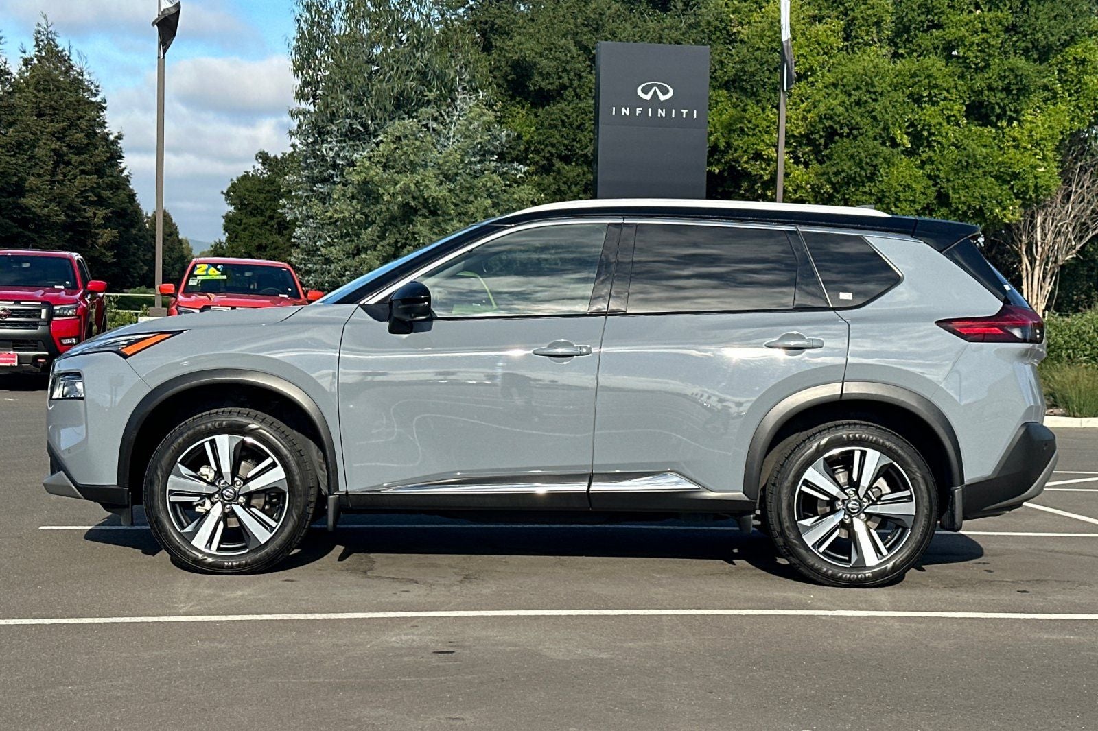 2021 Nissan Rogue SL