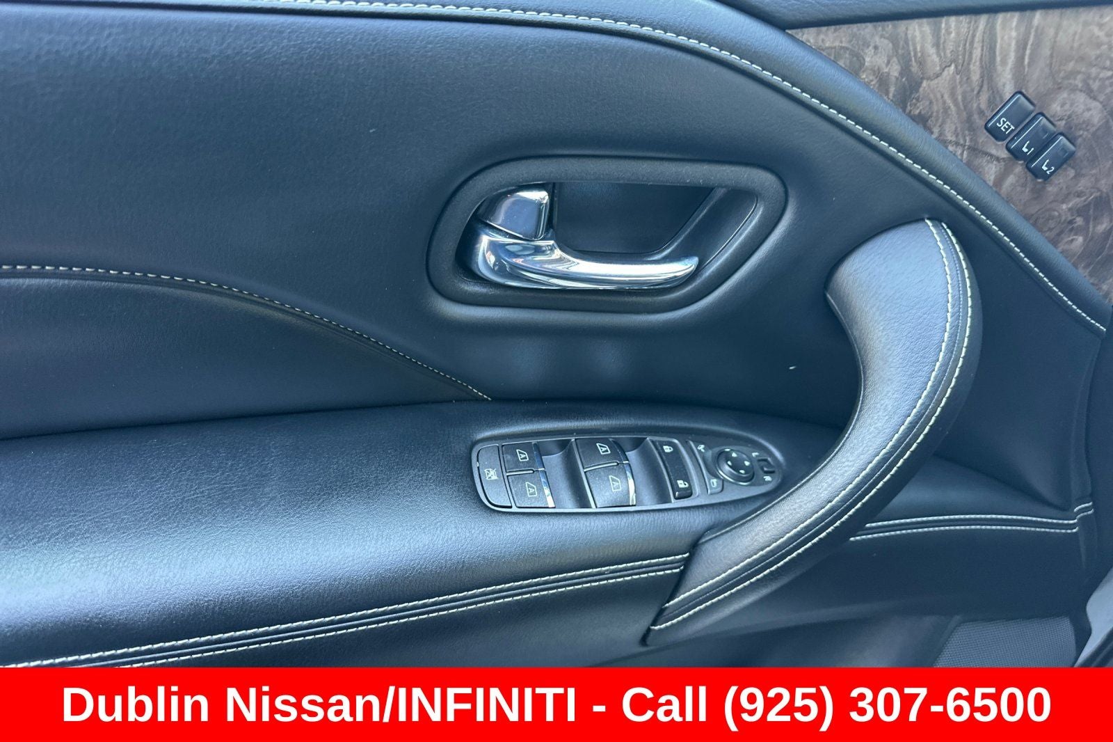 2021 INFINITI QX80 Premium Select