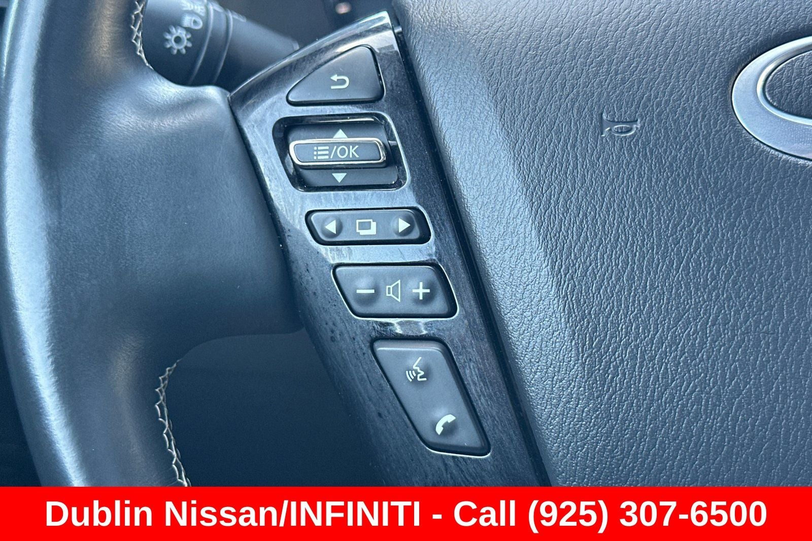 2021 INFINITI QX80 Premium Select