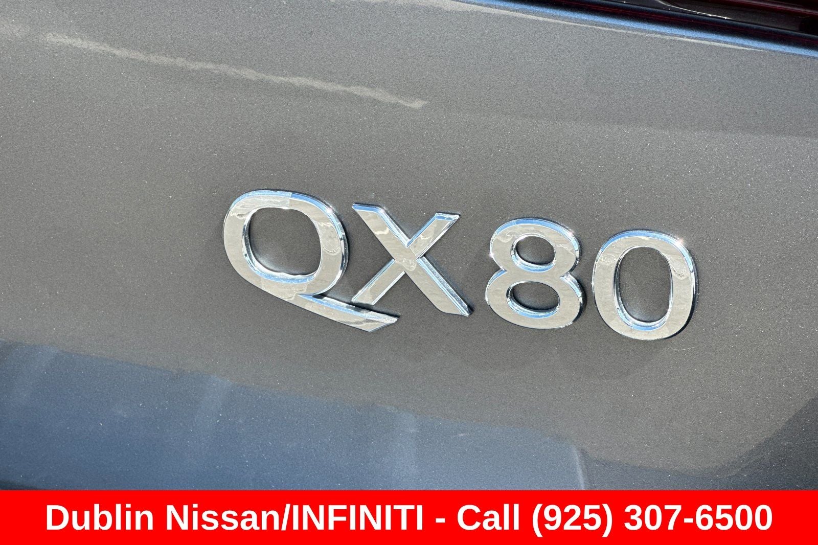 2021 INFINITI QX80 Premium Select