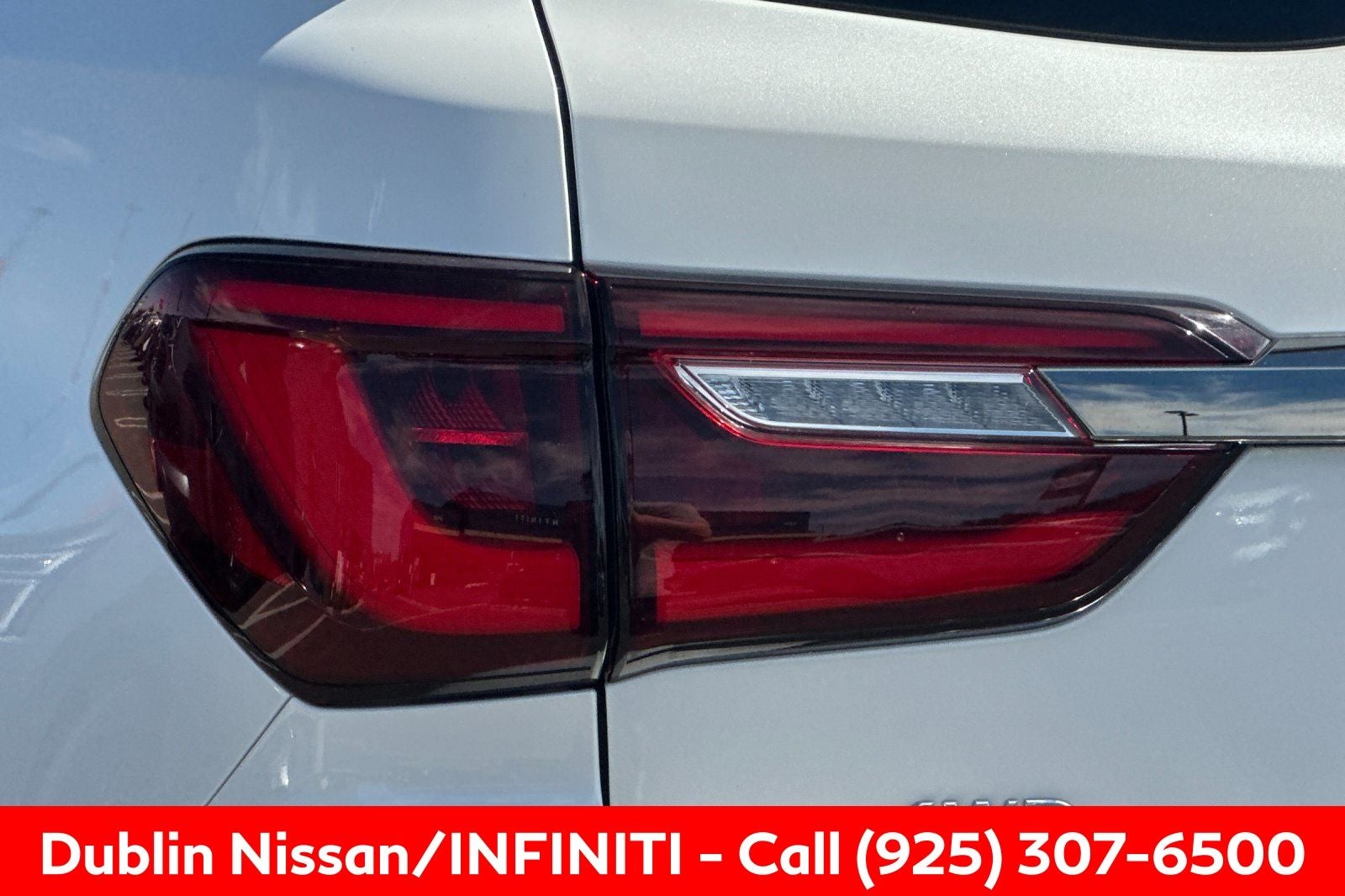 2024 INFINITI QX80 Sensory