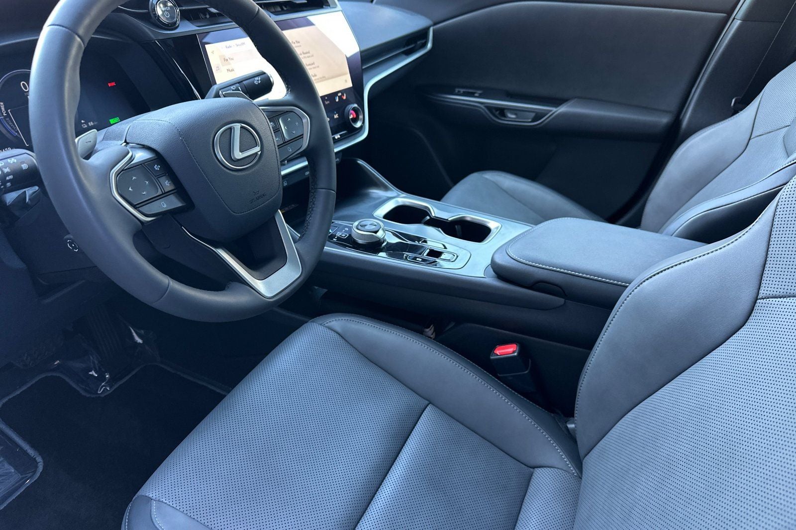 2023 Lexus RZ 450e Premium