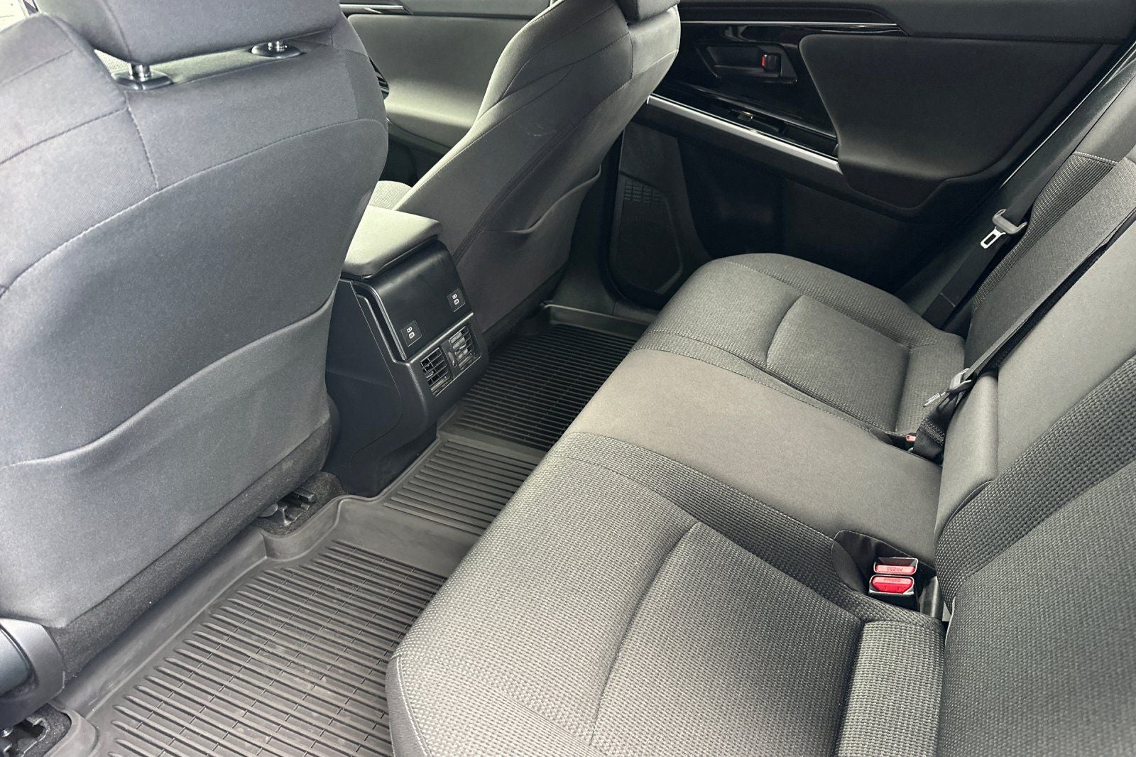 2025 Subaru Solterra Premium