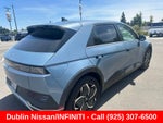 2024 Hyundai IONIQ 5 SE Standard Range