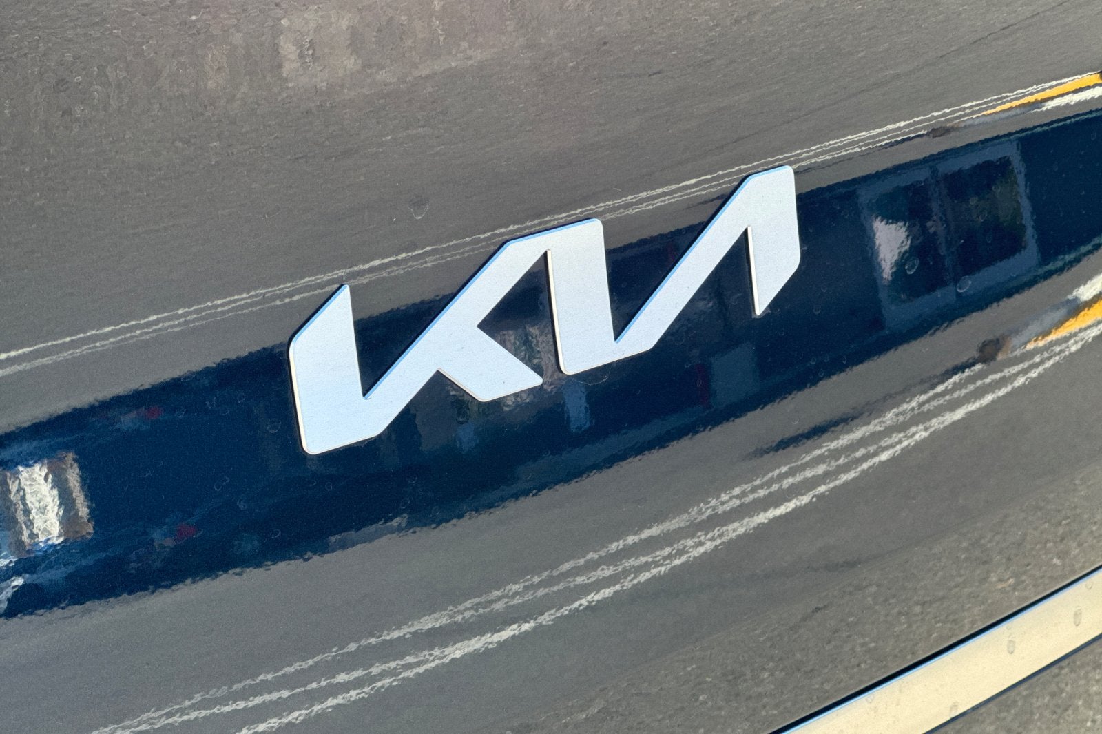 2023 Kia EV6 Wind