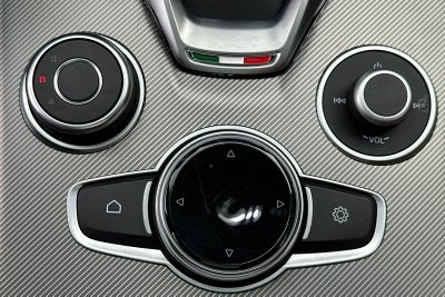 2023 Alfa Romeo Stelvio Veloce