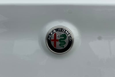 2023 Alfa Romeo Stelvio Veloce